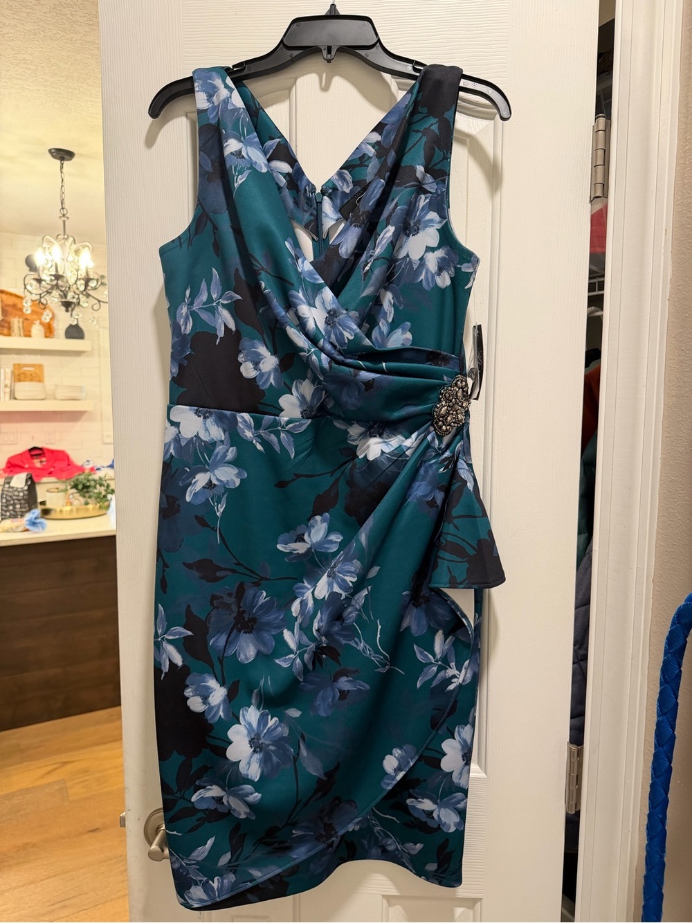 Alex Evenings Sleeveless Teal Floral Sheath Dress NWT Size 12